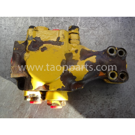 Komatsu Valve 702-21-08330...