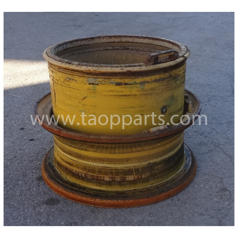 Komatsu Llantas 23.5 R25...