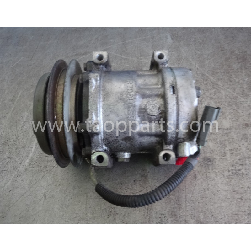 Komatsu Compressor... Komatsu Compressor...