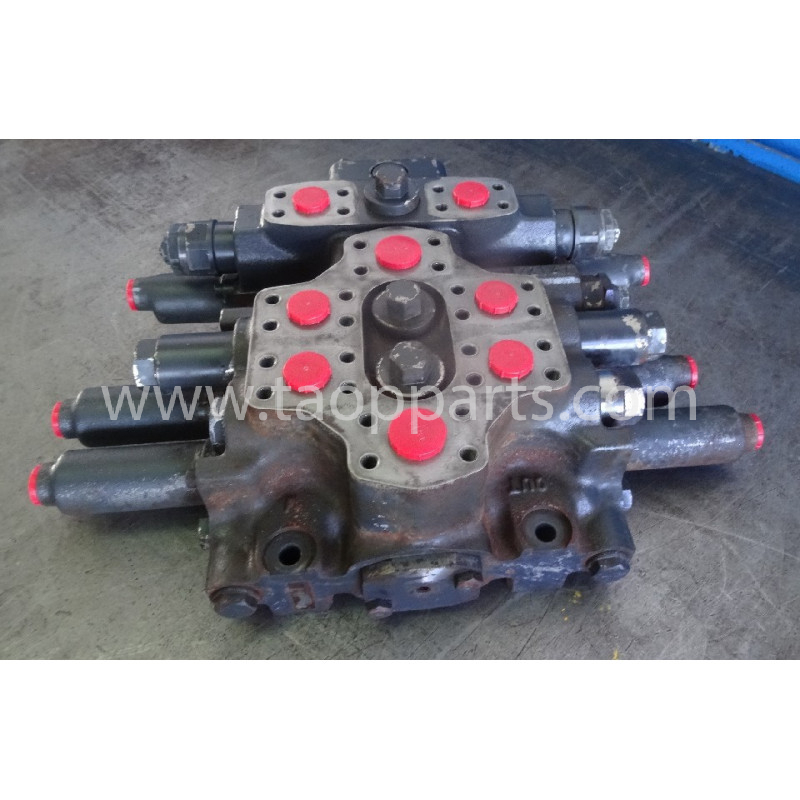 Komatsu Main valve... Komatsu Main valve...