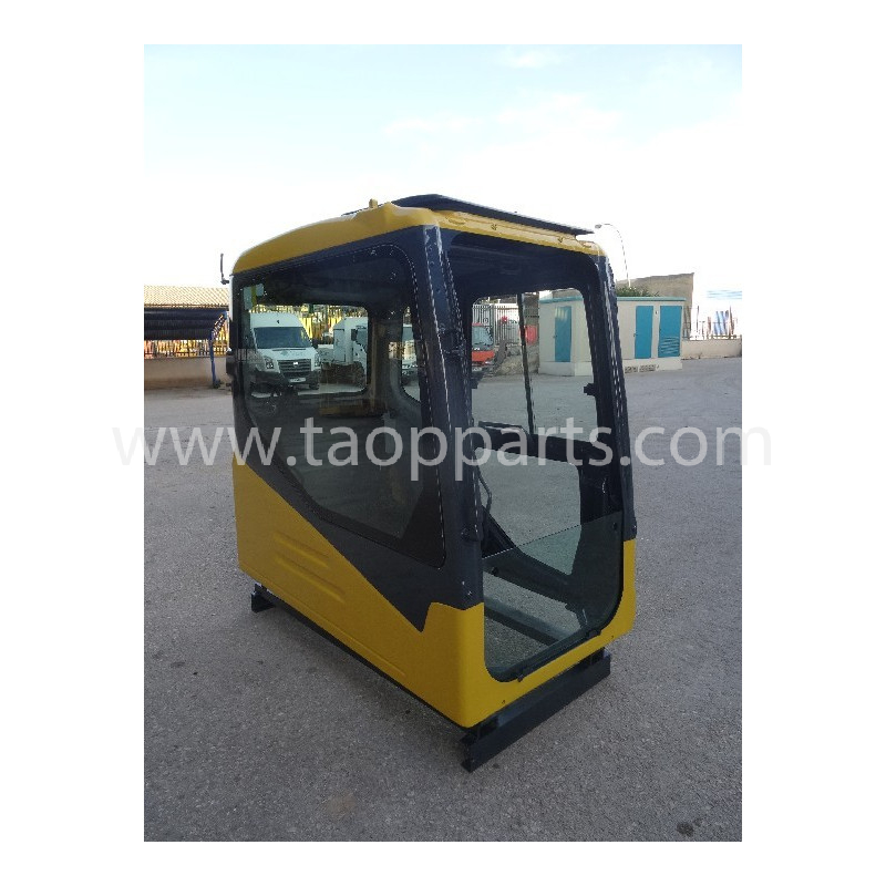 Cabina usada Komatsu... Cabina usada Komatsu...