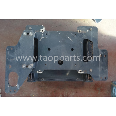 used Bracket 208-43-71570... used Bracket 208-43-71570...