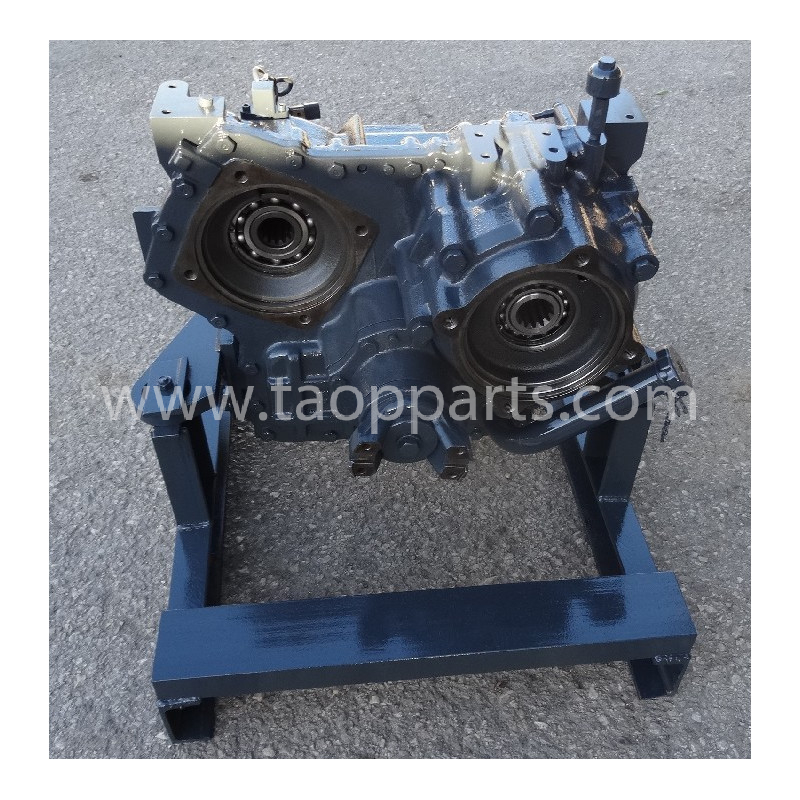 Komatsu Transfer case... Komatsu Transfer case...