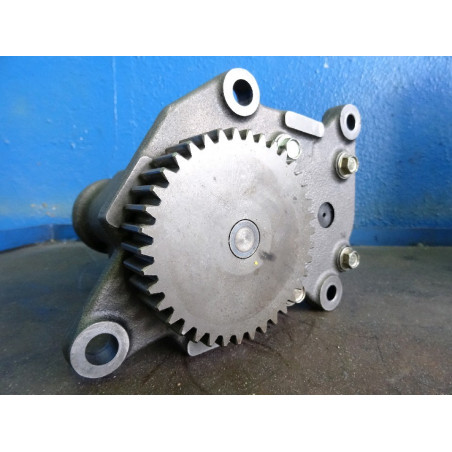 Komatsu Oil pump... Komatsu Oil pump...
