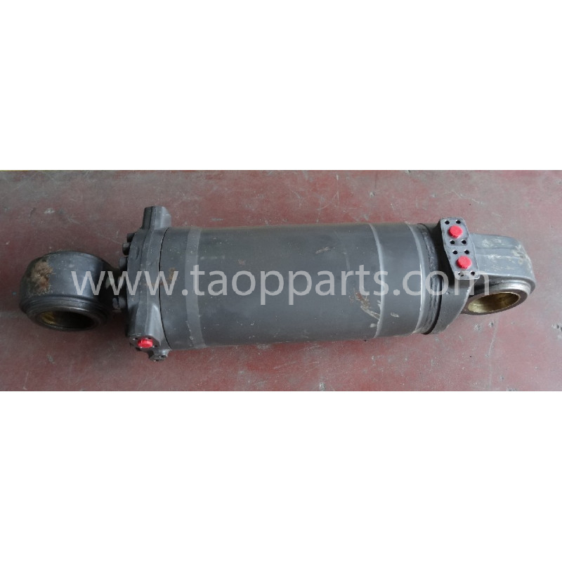 used BUCKET CYLINDER...