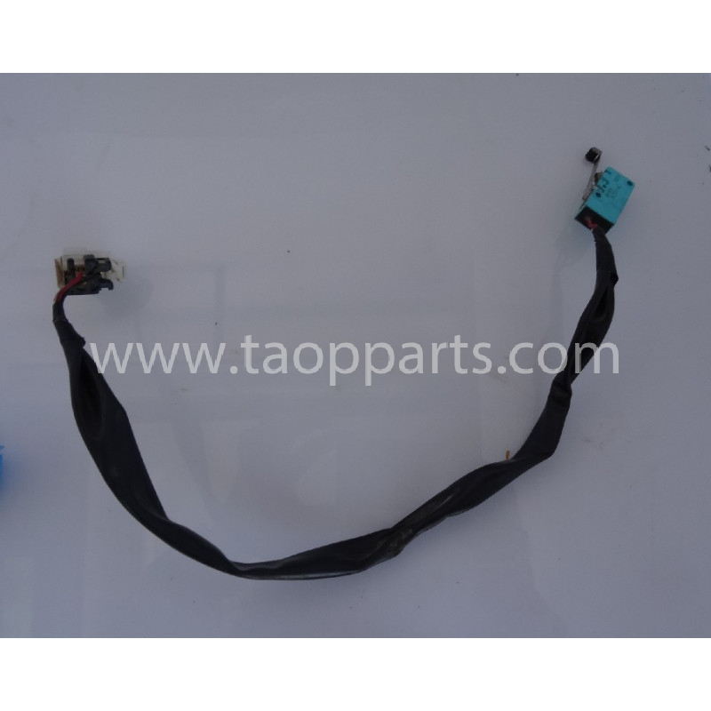 used Switch 22U-06-22360... used Switch 22U-06-22360...