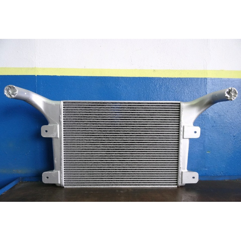 Postracitor Komatsu... Postracitor Komatsu...