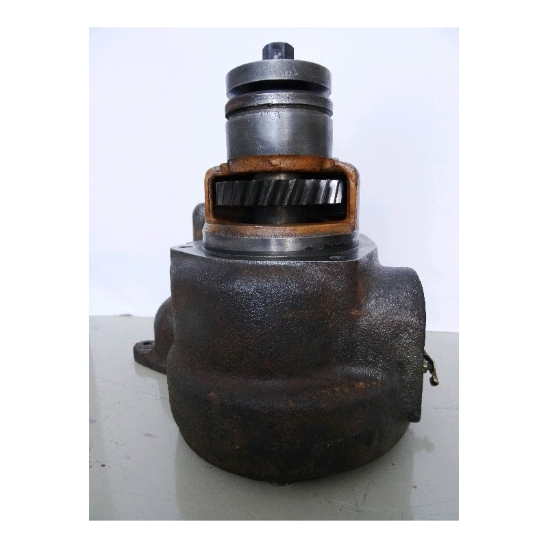 used Komatsu Water Pump... used Komatsu Water Pump...