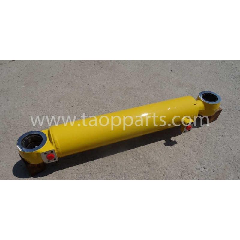 used Steering cylinder... used Steering cylinder...