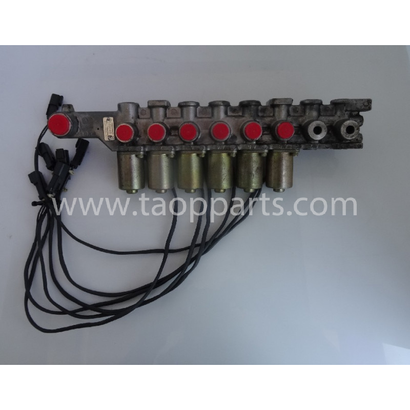 Valva uzata Komatsu...