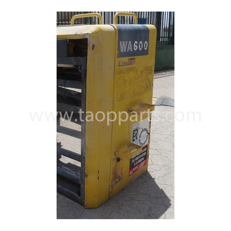 Cajon usado Komatsu...