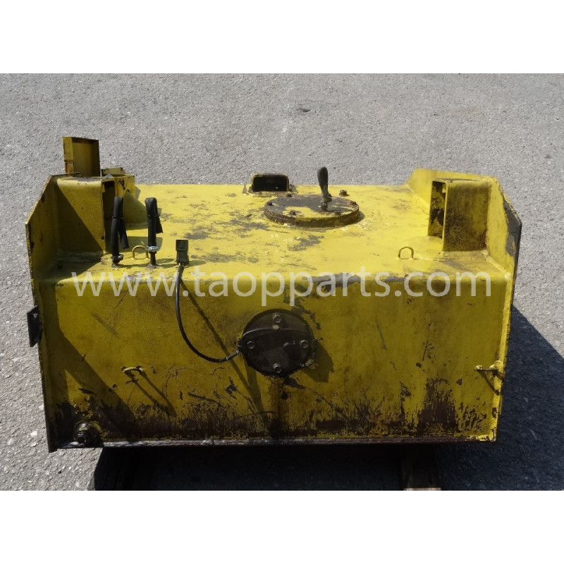 Reservoir carburant Komatsu... Reservoir carburant Komatsu...