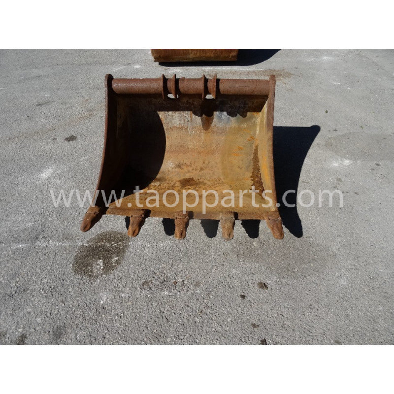 Benne Komatsu 226-70-11380... Benne Komatsu 226-70-11380...