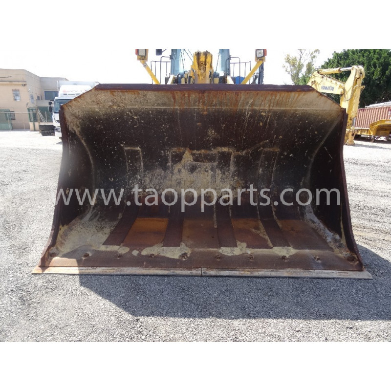 Benne Komatsu 421-75-H2780... Benne Komatsu 421-75-H2780...