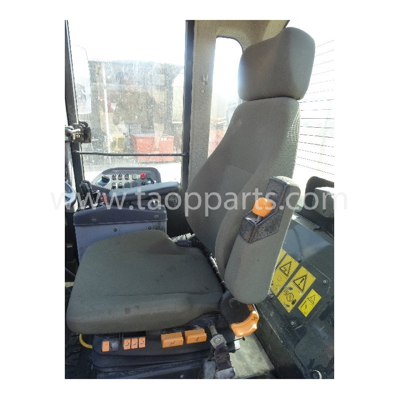 Asiento de conductor usado... Asiento de conductor usado...