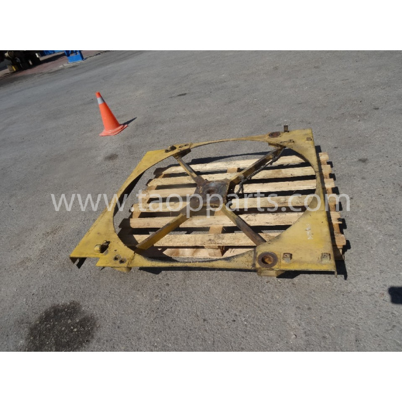 Komatsu Bracket... Komatsu Bracket...