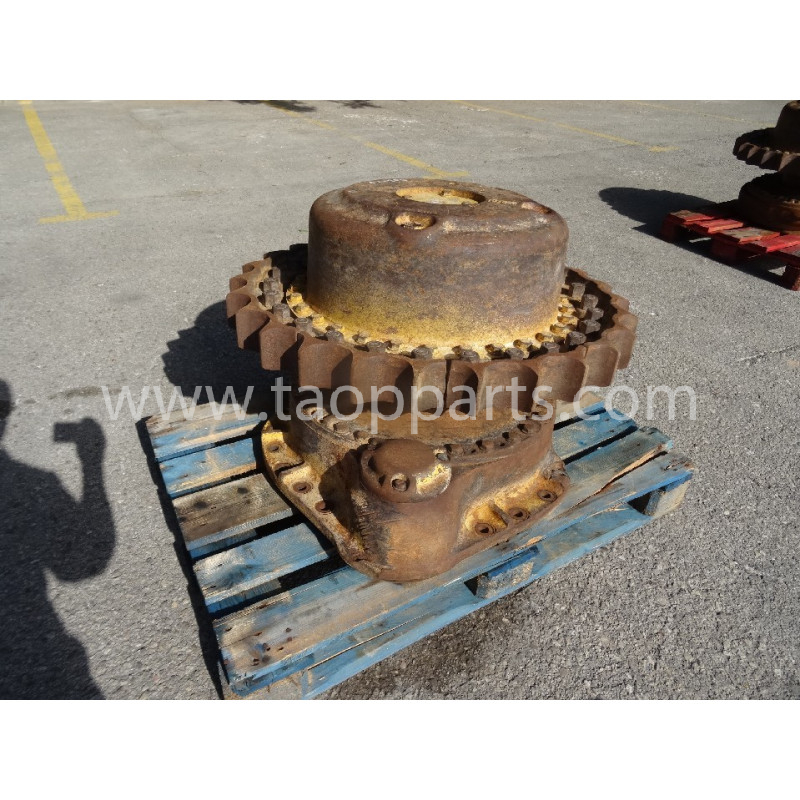 Riduttore di traino Komatsu... Riduttore di traino Komatsu...