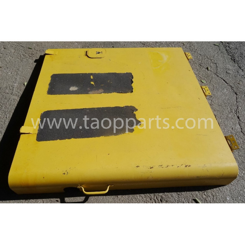 used Bonnet 569-89-84701... used Bonnet 569-89-84701...