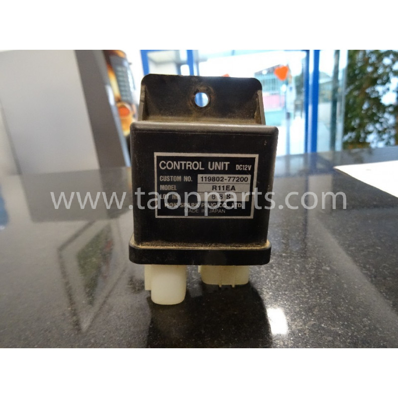 Rele usato YM119802-77200...