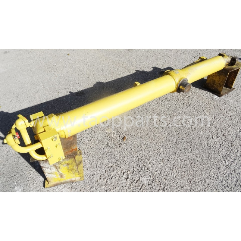 used cylinder 17A-63-02110...