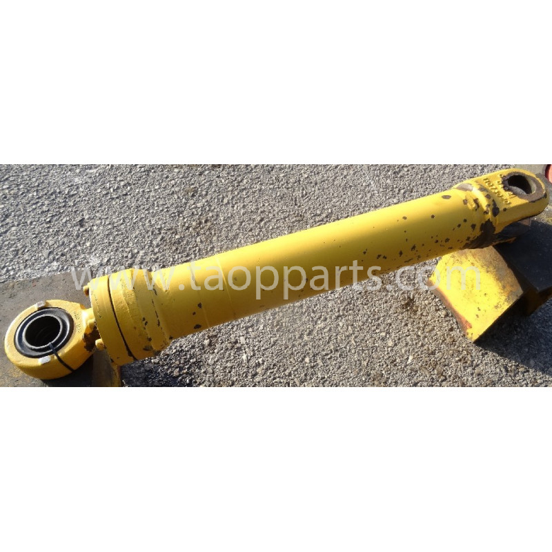Volvo Steering cylinder... Volvo Steering cylinder...