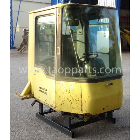 Komatsu Cab 421-56-H1120... Komatsu Cab 421-56-H1120...