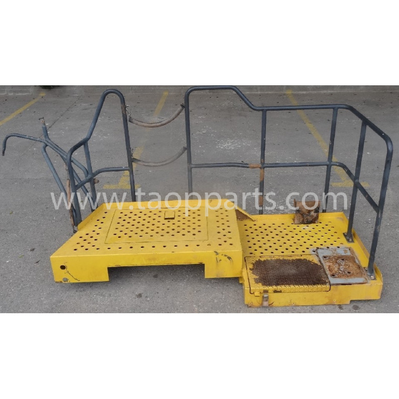 Aripa folosit Komatsu... Aripa folosit Komatsu...