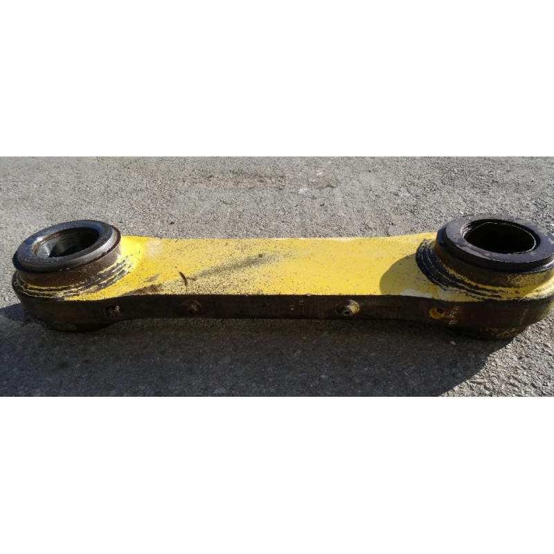 Komatsu Bucket link... Komatsu Bucket link...