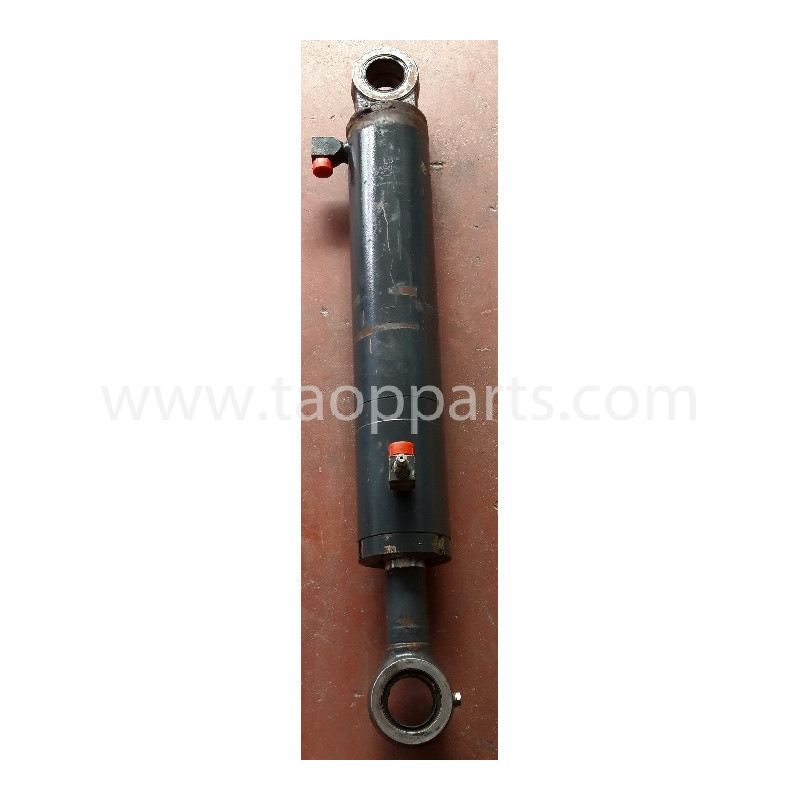 Komatsu Steering cylinder... Komatsu Steering cylinder...