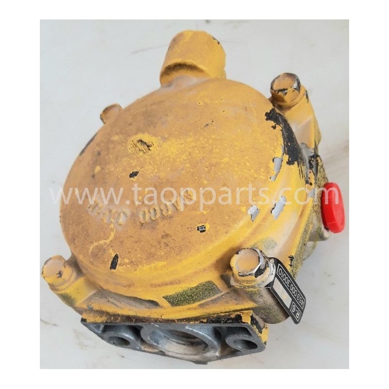 Komatsu Valve 565-44-11200... Komatsu Valve 565-44-11200...