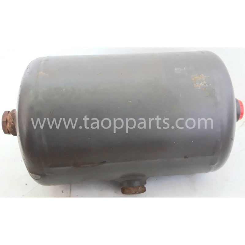 used Volvo Reserve tank... used Volvo Reserve tank...