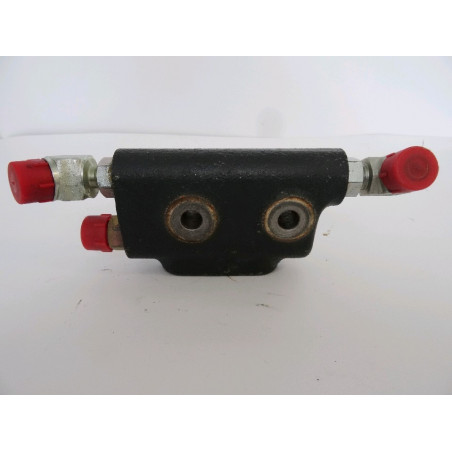 used Valve 708-1W-03940 for... used Valve 708-1W-03940 for...