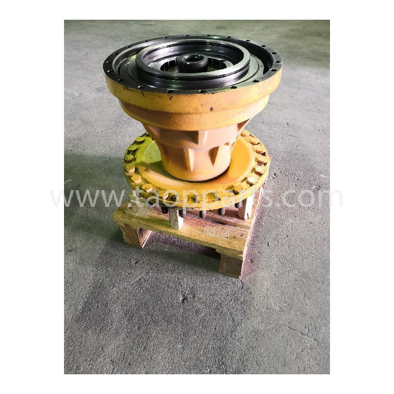 Volvo Hub 55555-00127 for... Volvo Hub 55555-00127 for...