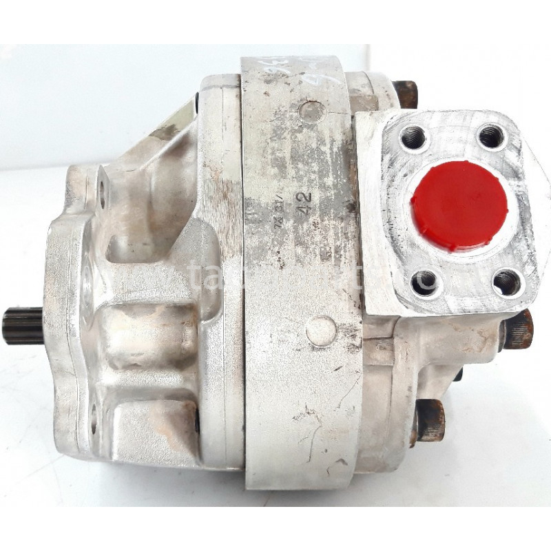 Komatsu Pump 705-21-42120...