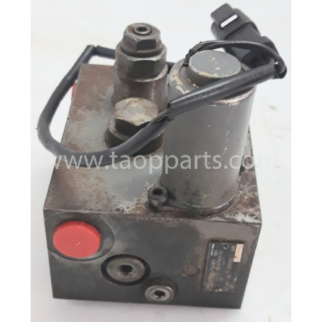 Komatsu Valve 426-62-32141... Komatsu Valve 426-62-32141...