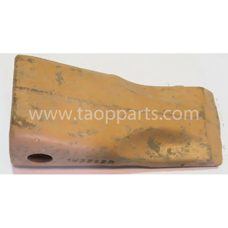 new Komatsu Tooth 1U3352RC... new Komatsu Tooth 1U3352RC...