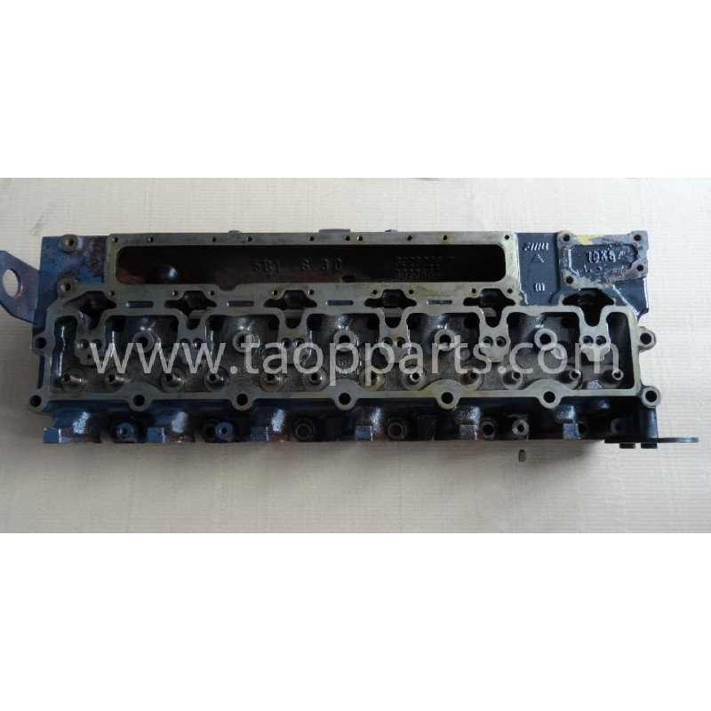 used Komatsu Cylinder head... used Komatsu Cylinder head...