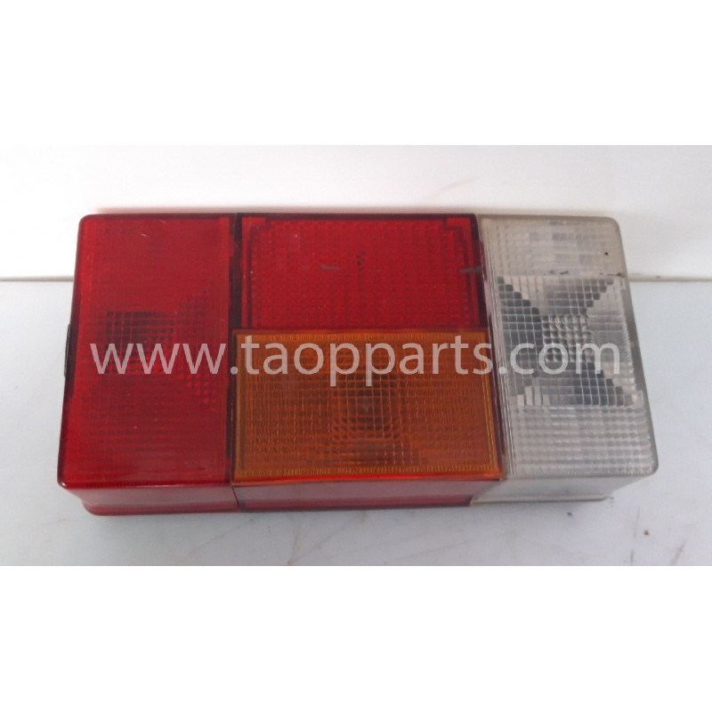 Verres d'occasion Komatsu... Verres d'occasion Komatsu...