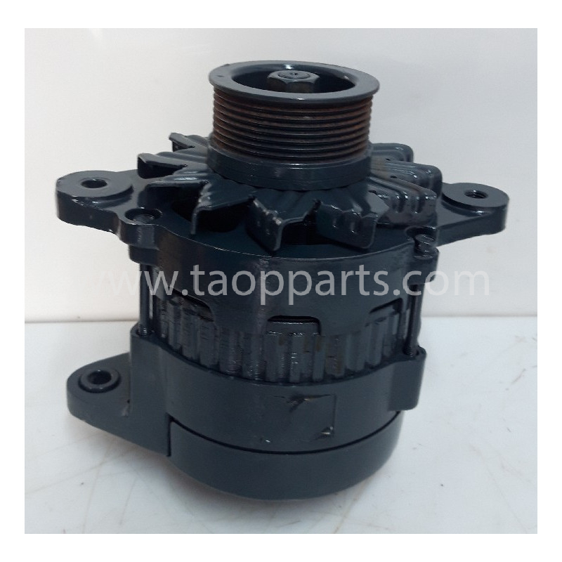 Alternator folosit Komatsu...