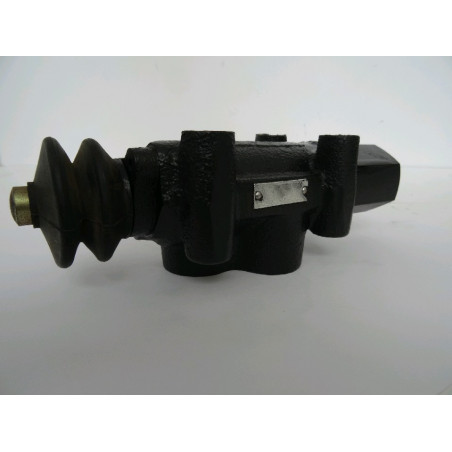 used Valve 421-64-15501 for... used Valve 421-64-15501 for...