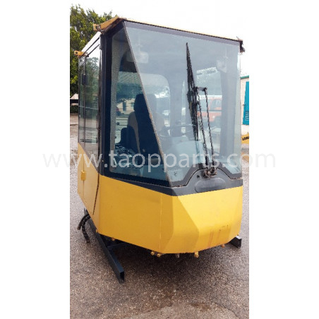 Cabina Komatsu 425-926-3415...