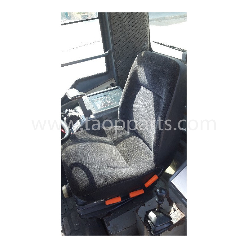 Komatsu Driver seat... Komatsu Driver seat...