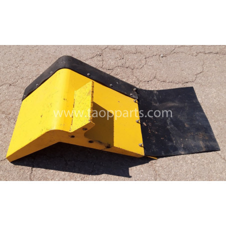 used Komatsu Fender... used Komatsu Fender...