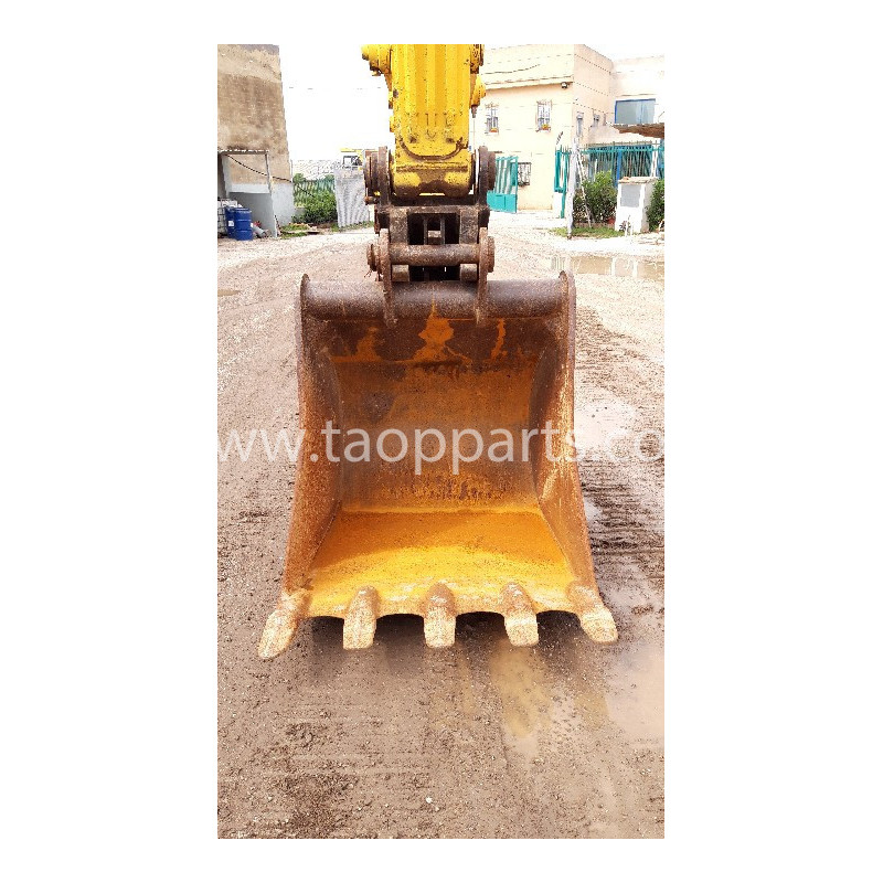 used Bucket 55555-CAZO1200...