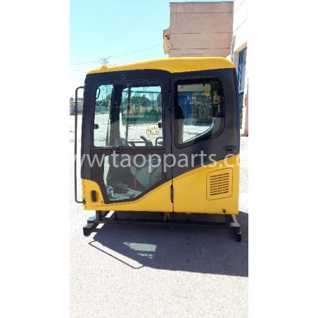Cabina uzata Komatsu...