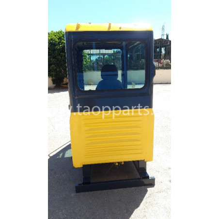Cabina uzata Komatsu...