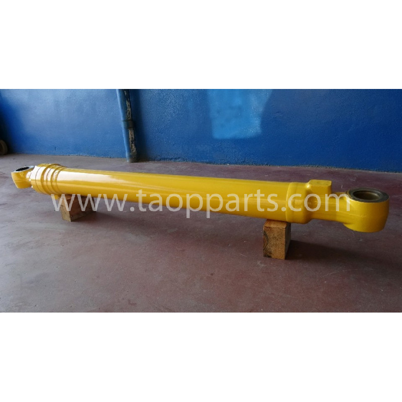 Vérin de godet Komatsu... Vérin de godet Komatsu...