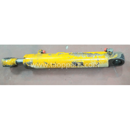 Komatsu Steering cylinder...