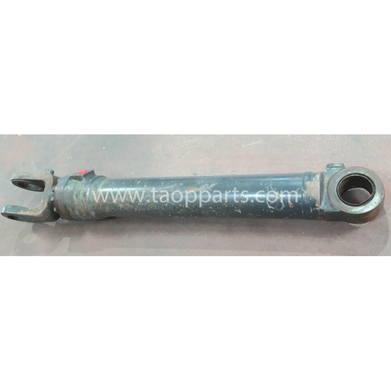 Lift cylinder 707-01-0K820... Lift cylinder 707-01-0K820...
