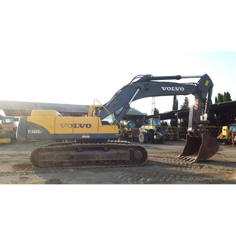 Excavatoare pe senile Volvo...